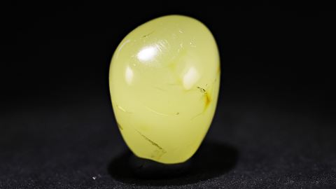 Baltischer Bernstein, Opak