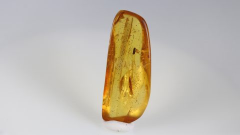 Bernstein geschliffen