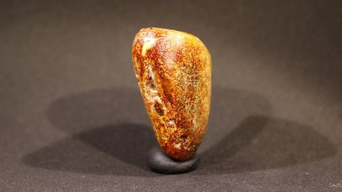 Naturbernstein rot bis gelb