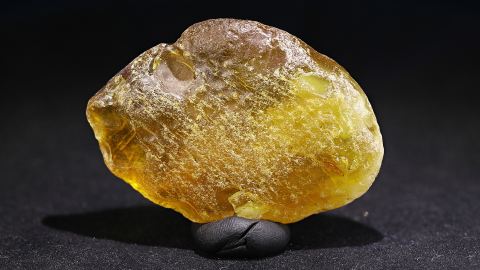 Rohbernstein unbehandelt