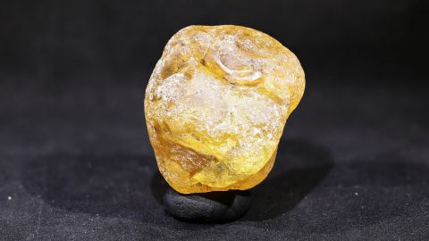 Rohbernstein unbehandelt