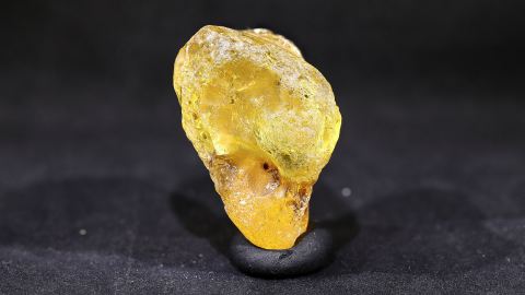 Rohbernstein unbehandelt