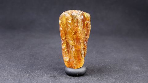 Baltischer Rohbernstein