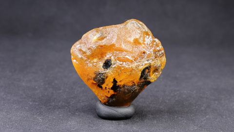 Rohbernstein unbehandelt