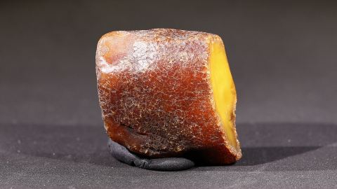 Rohbernstein unbehandelt