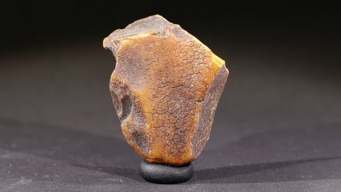 Bitterfelder Bernstein, Verwitterungskruste