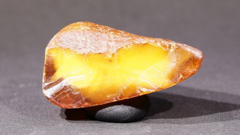 Rohbernstein unbehandelt