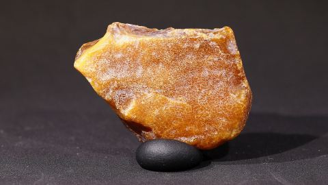 Rohbernstein unbehandelt