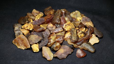 Rohbernstein unbehandelt