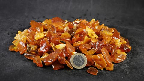 Baltischer Bernstein 1 bis 1,5 Gramm